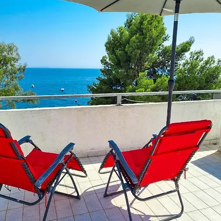 Sea View Apartment With Private Tarrace Lejlighed